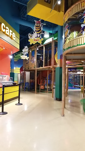 Shopping Mall «Galleria at Crystal Run», reviews and photos, 1 Galleria Dr, Middletown, NY 10941, USA