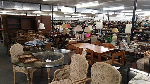 Thrift Store «Ascension Catholic Thrift Shop», reviews and photos, 1208 Aurora Rd, Melbourne, FL 32935, USA