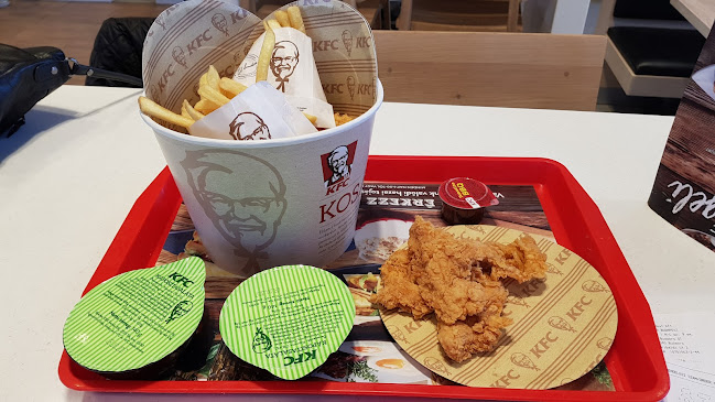 Értékelések erről a helyről: KFC M7 Tesco Budaörs, Budaörs - Étterem