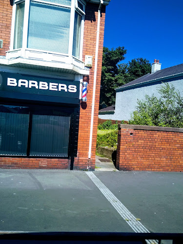 Comments and reviews of Saptiizz Barbers