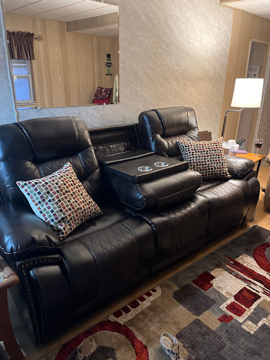 Furniture Store «Badcock Home Furniture &more», reviews and photos, 18477 US-41, Lutz, FL 33549, USA