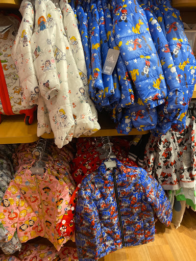 Toy Store «Disney Store», reviews and photos, 313 Smith Haven Mall, Lake Grove, NY 11755, USA