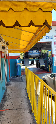 Car Wash «Las Brisas Hand Car Wash», reviews and photos, 1601 SW 27th Ave, Miami, FL 33145, USA