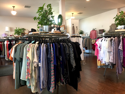 Consignment Shop «re•volve», reviews and photos, 103 SW 2nd St, Corvallis, OR 97333, USA