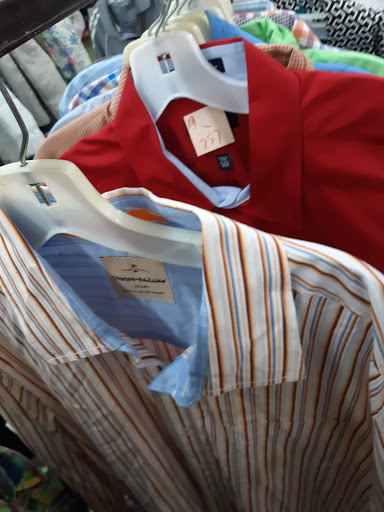 Thrift Store «Park Avenue Thrift», reviews and photos, 5520 Bells Ferry Rd, Acworth, GA 30102, USA