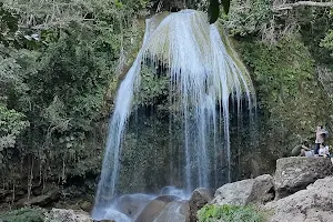 The Soroa waterfall "El Salto de Soroa" image