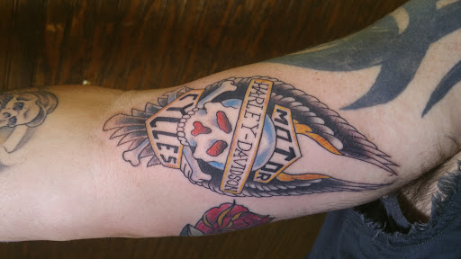 Tattoo Shop «Studio 77 Tattoos», reviews and photos, 5104 38th St, Indianapolis, IN 46254, USA