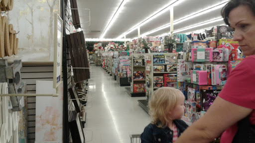 Craft Store «Hobby Lobby», reviews and photos, 261 Indian Lake Blvd #200, Hendersonville, TN 37075, USA
