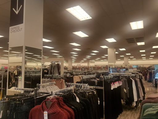 Department Store «Nordstrom Rack Cerritos Best Plaza», reviews and photos, 11111 183rd St, Cerritos, CA 90703, USA