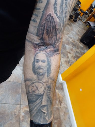 Tattoo Shop «Detroit Tattoo», reviews and photos, 6535 Michigan Ave, Detroit, MI 48210, USA