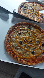 Plats et boissons du Pizzeria Le Monde Des Pizzas à Donzère - n°1