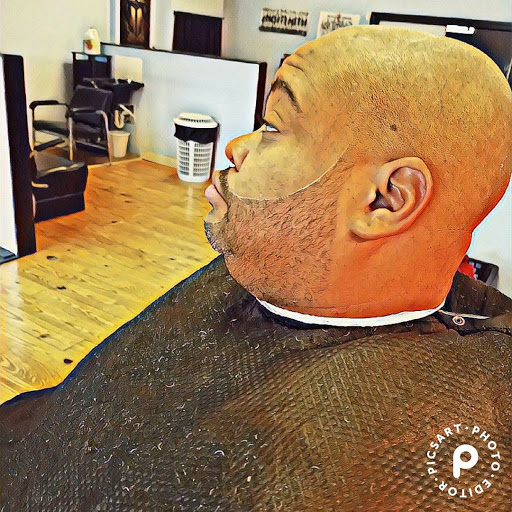 Barber Shop «Praise N Fades Barbershop», reviews and photos, 1119 E Kentucky St, Louisville, KY 40204, USA