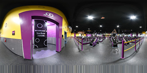 Gym «Planet Fitness», reviews and photos, 8443 Day Dr, Parma, OH 44129, USA