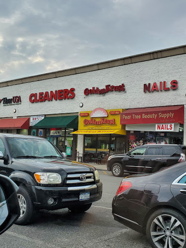 Shopping Mall «Peartree Square Shopping Plaza», reviews and photos, 691 Co Op City Blvd, Bronx, NY 10475, USA