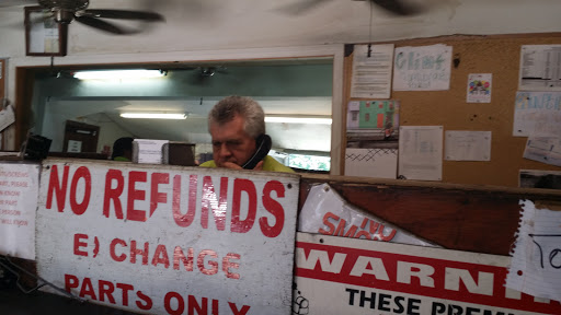 Auto Parts Store «Quality Used Auto Parts», reviews and photos, 199 Roberts Rd, Fayetteville, GA 30214, USA