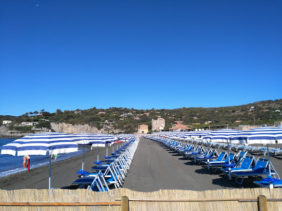 Ansedonia Beach