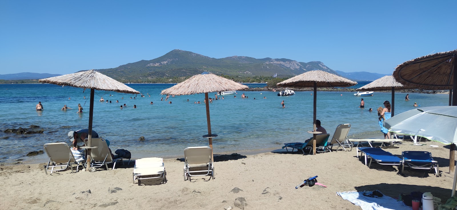 Foto van Monolia Beach gedeeltelijk resortgebied