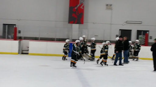 Community Center «Veterans Memorial Community Center», reviews and photos, 8055 Barbara Ave E, Inver Grove Heights, MN 55077, USA