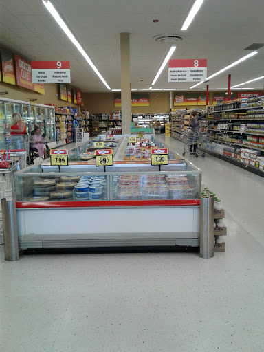 Grocery Store «Grocery Outlet Bargain Market», reviews and photos, 3260 N 5th Street Hwy, Reading, PA 19605, USA