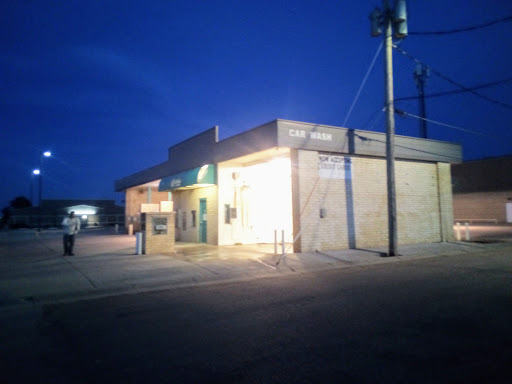 Oasis Car Wash en Hugoton