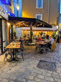 Atmosphère du Restaurant français Le bouche à Oreille à Aix-en-Provence - n°8