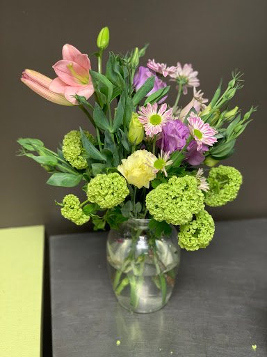 Florist «City Bloom, Inc», reviews and photos, 1300 Clay St #162b, Oakland, CA 94612, USA