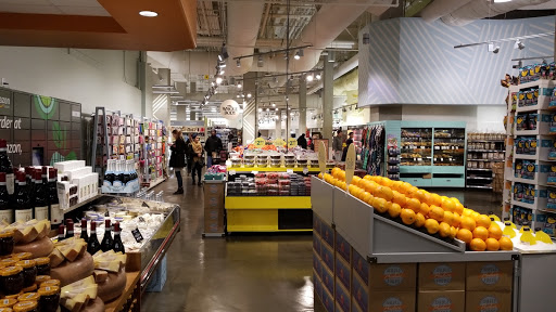 Grocery Store «Whole Foods Market», reviews and photos, 2210 Westlake Ave, Seattle, WA 98121, USA