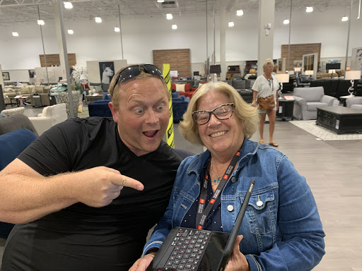 Furniture Store «Value City Furniture», reviews and photos, 13961 Manchester Rd, Ballwin, MO 63011, USA