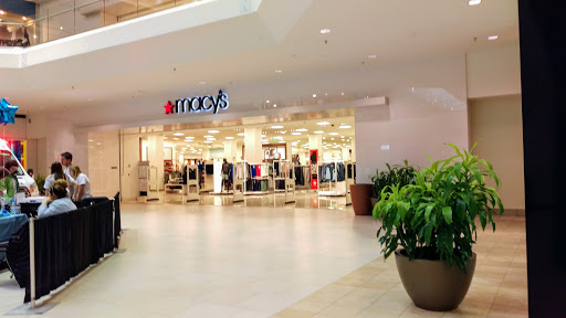 Shopping Mall «Southridge Mall», reviews and photos, 5300 S 76th St, Greendale, WI 53129, USA