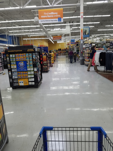 Department Store «Walmart Supercenter», reviews and photos, 3115 Edgar Brown Dr, West Orange, TX 77630, USA