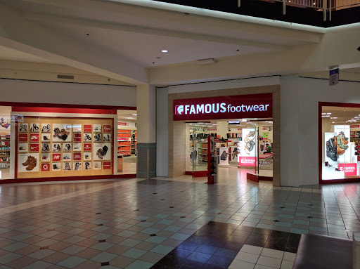 Famous Footwear, 310 West Market, Bloomington, MN 55425, USA, 
