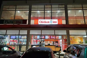 Chicken Inn Shell Links Road image