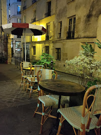 Atmosphère du Pizzeria Café Leone Pizzas et Pâtes à Paris - n°1