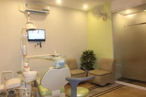 Mir Dental Care image