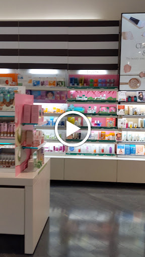 Cosmetics Store «SEPHORA», reviews and photos, 616 Southcenter Mall, Tukwila, WA 98188, USA