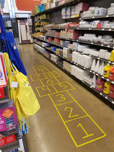 Art Supply Store «Blick Art Materials», reviews and photos, 1574 N Kingsbury St, Chicago, IL 60622, USA