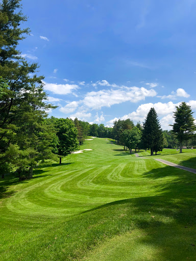 Golf Club «Linville Land Harbor Golf Club», reviews and photos, 1665 Goose Hollow Rd, Linville, NC 28646, USA
