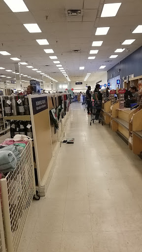 Department Store «Marshalls», reviews and photos, 500 N University Dr, Pembroke Pines, FL 33024, USA