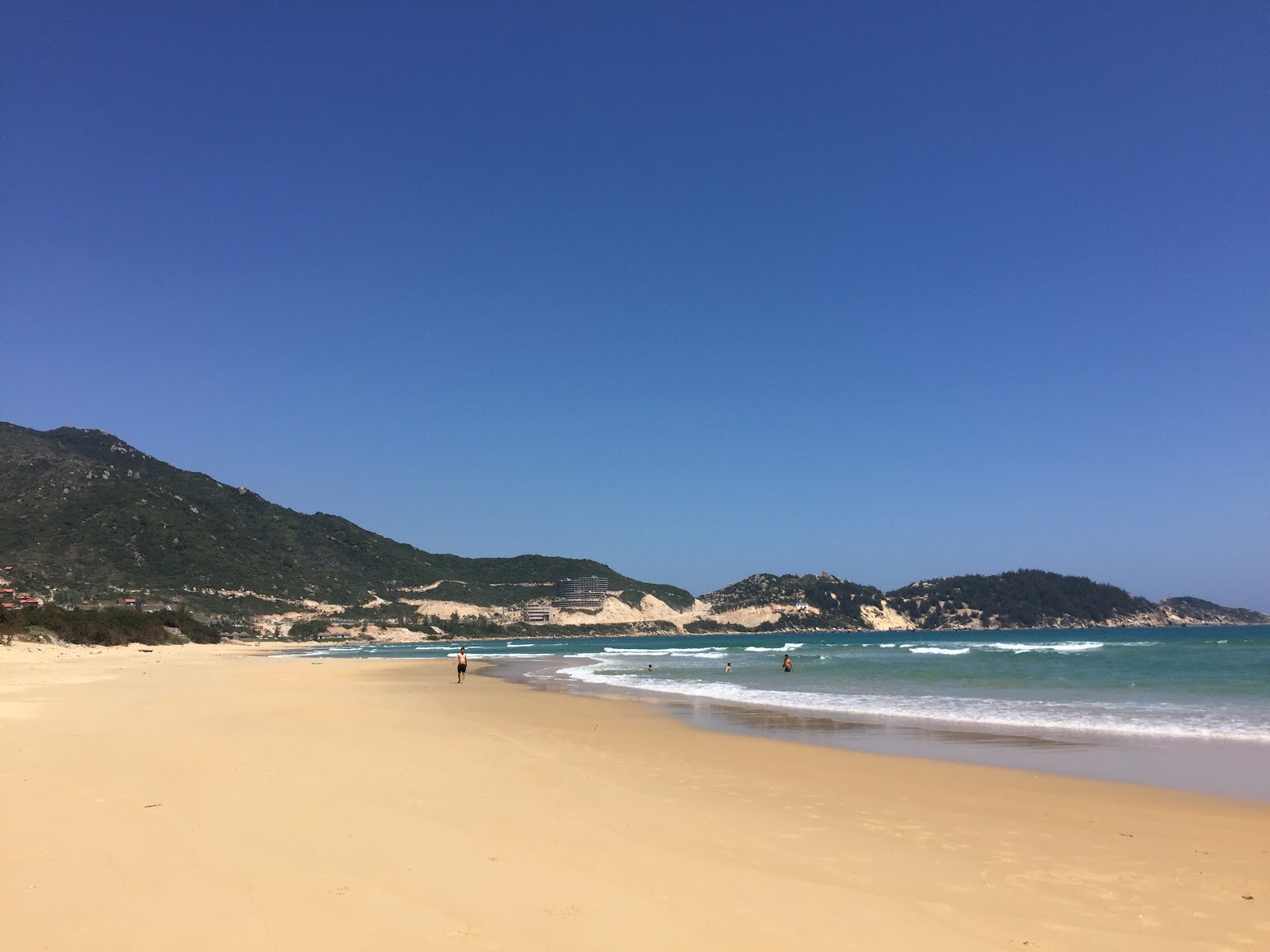 Photo of Trung Luong Beach with bright sand surface