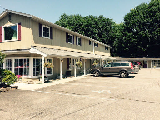 Wedding Store «The Wedding Store at Liz Clinton», reviews and photos, 200 Main St, Andover, NJ 07821, USA