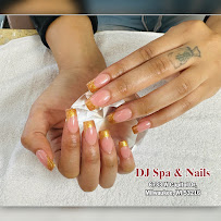 DJ Spa & Nails - Photo 2 - Car repair in Milwaukee, WI, Milwaukee