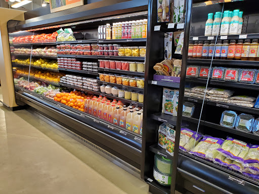 Grocery Store «Lakewinds Food Co-op», reviews and photos, 435 Pond Promenade, Chanhassen, MN 55317, USA