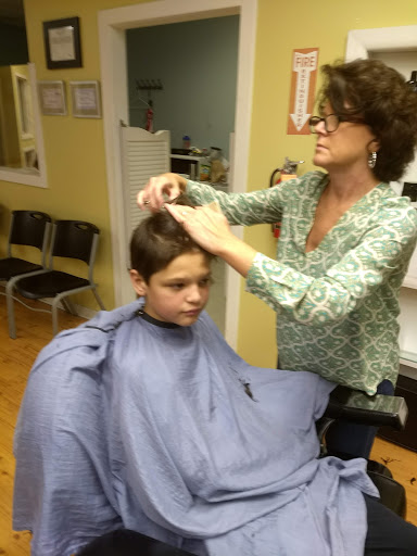 Barber Shop «Palmetto Barber Shop LLC», reviews and photos, 129 Market St # B, Charleston, SC 29401, USA