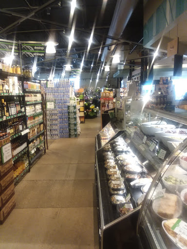 Grocery Store «Gateway Market», reviews and photos, 2002 Woodland Ave, Des Moines, IA 50312, USA