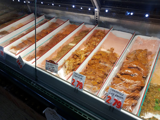 Grocery Store «Zeeshan Market», reviews and photos, 3648 N Freeway Blvd #230, Sacramento, CA 95834, USA