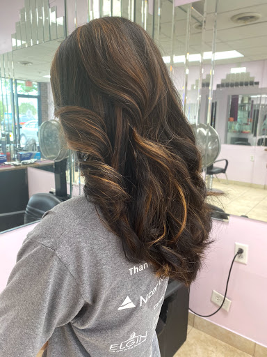 Beauty Salon «SAKHI SALON», reviews and photos, 939 W Golf Rd, Schaumburg, IL 60194, USA