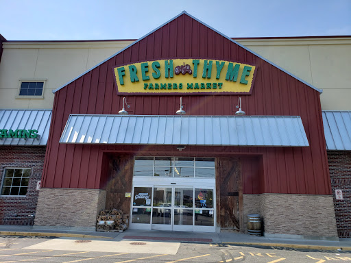 Grocery Store «Fresh Thyme Farmers Market- 82nd», reviews and photos, 4225 E 82nd St, Indianapolis, IN 46250, USA