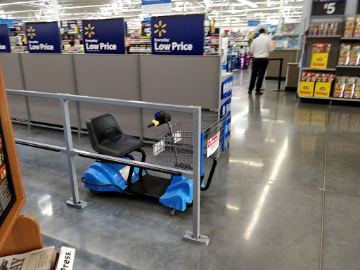 Department Store «Walmart Supercenter», reviews and photos, 19975 S Tamiami Trail, Estero, FL 33928, USA