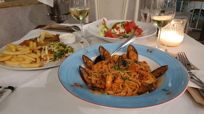 SOLTY drinks & bites