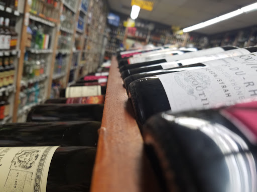 Wine Store «Riverdale Liquors wine Factory», reviews and photos, 207 W 231st St, Bronx, NY 10463, USA